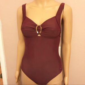 Magia do Mar swimsuit size medium